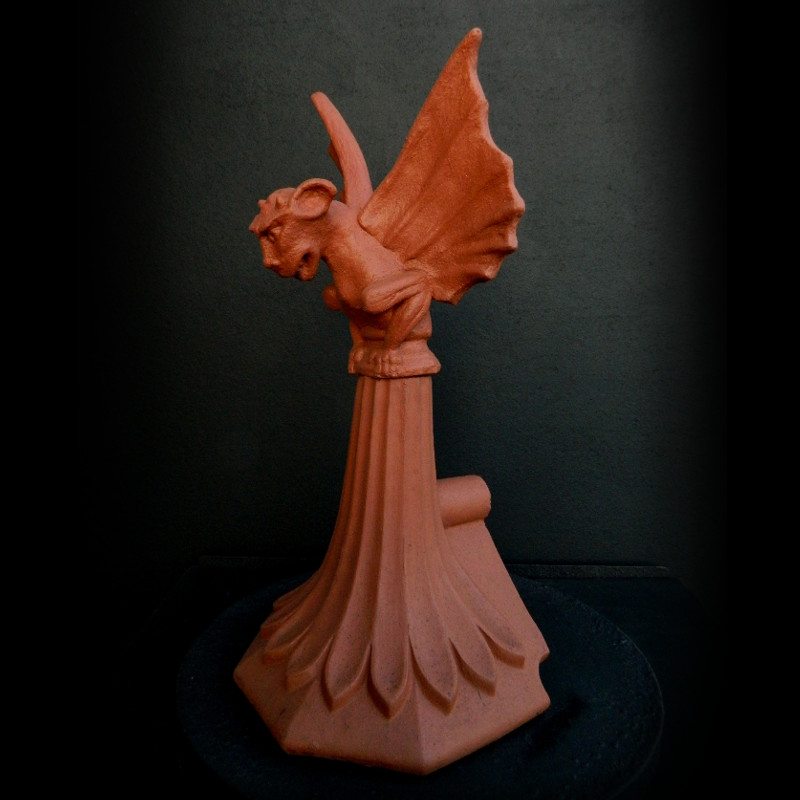 Winged_gargoyle_multi_sided_hip_end_finial